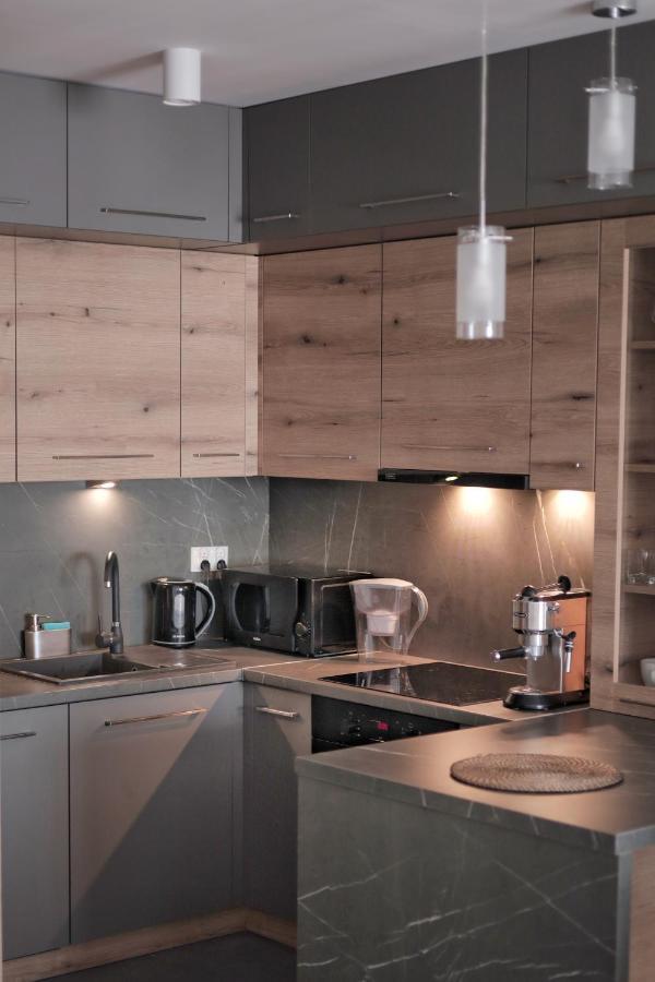 Capital Towers - Apartament Red Z Widokiem Na Panorame Miasta I Rzeke Ряшів Екстер'єр фото